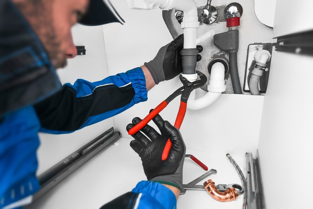 Broken Pipe Repair Service